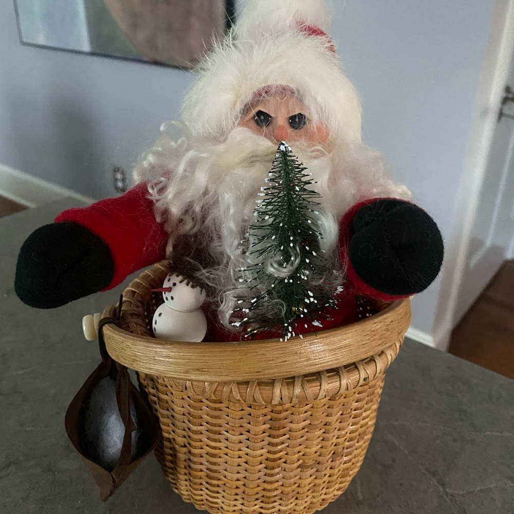 Santa in a Nantucket basket